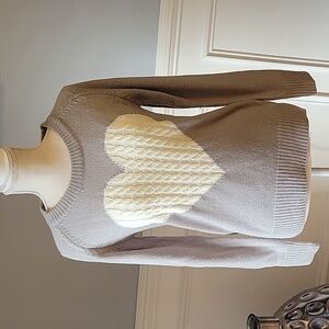 Heart Pullover Crew Neck Sweater Gray White Women Size S